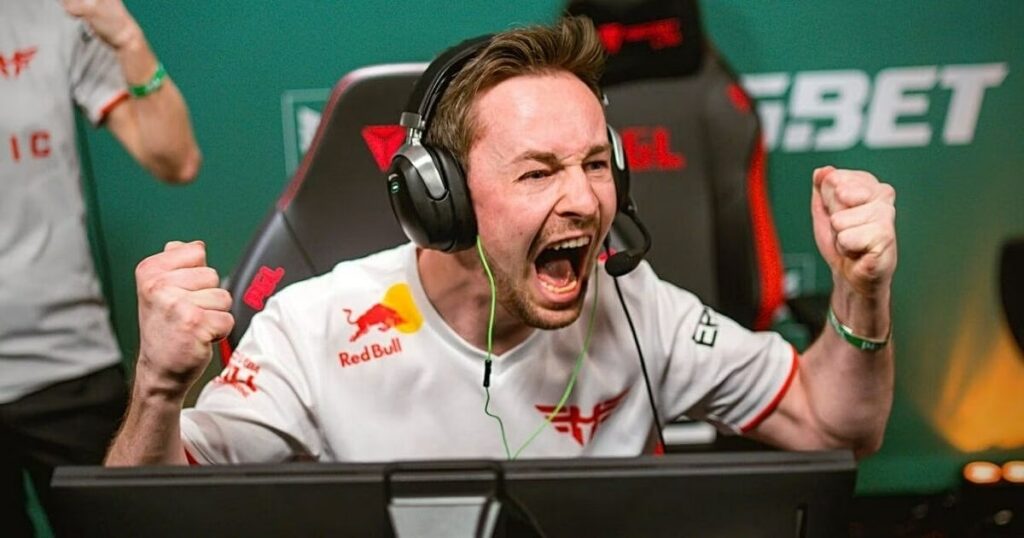 CADIAN SE VA DE HEROIC...? CADIAN