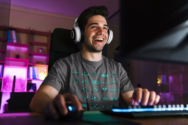 Camiseta Gamer 'My Plan for Today', Regalo Ideal para Videojuegos - Imagen 2