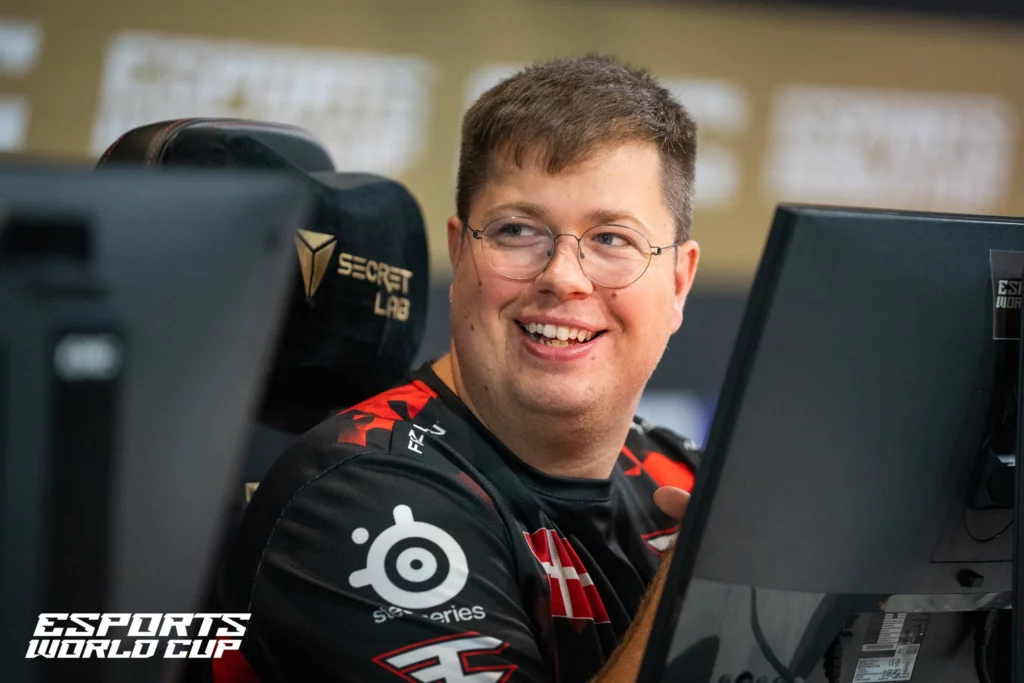 GUÍA COMPLETA DE ROLES Y POSICIONES DE JUGADORES EN CS2 ROLES Y POSICIONES DE JUGADORES EN CS2